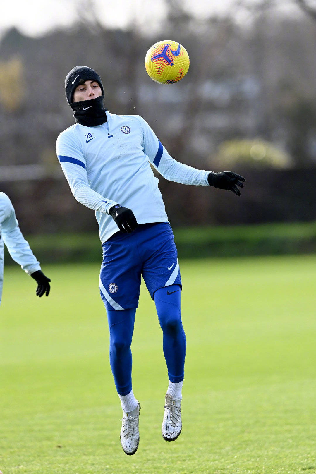 里尔队员积极备战,取得连胜 里尔队员积极备战,取得连胜