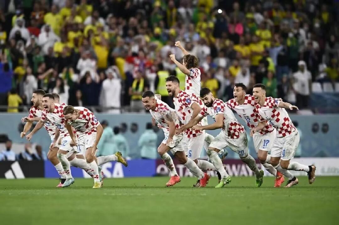 克罗地亚队客场获胜,赢得关键比赛 克罗地亚队客场获胜,赢得关键比赛