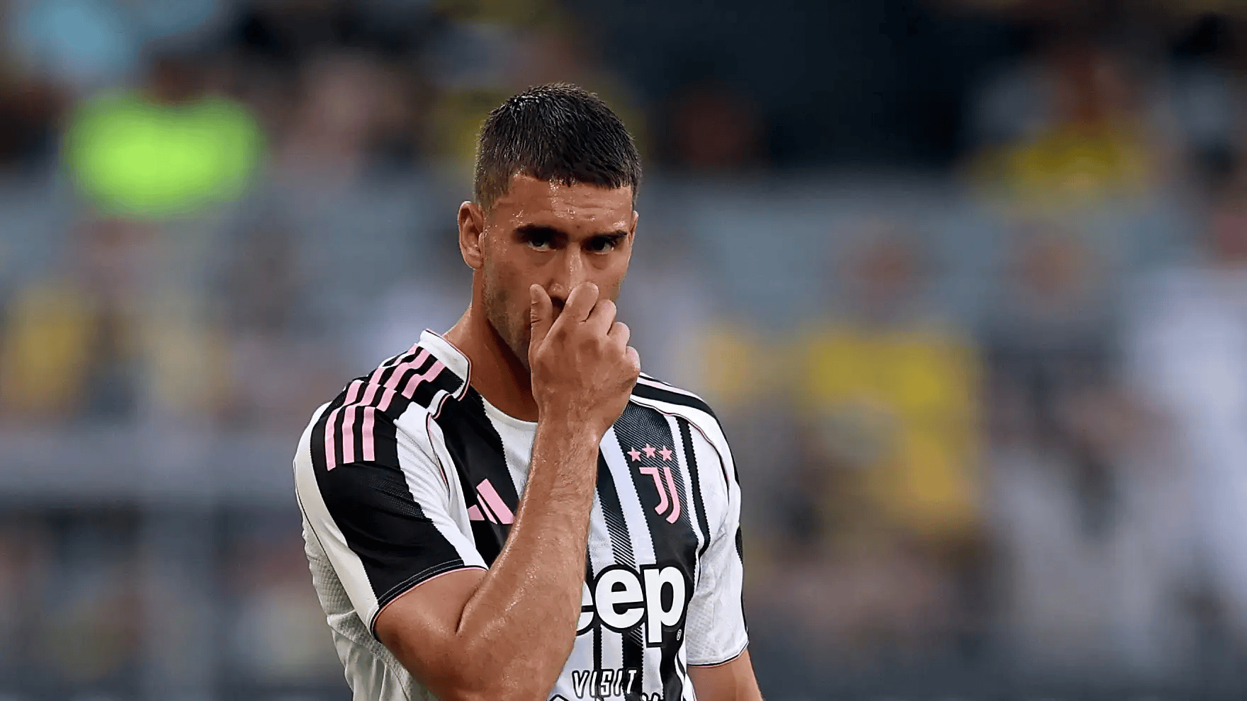 尤文图斯正赴巴黎殴主力中场 尤文图斯正赴巴黎殴主力中场