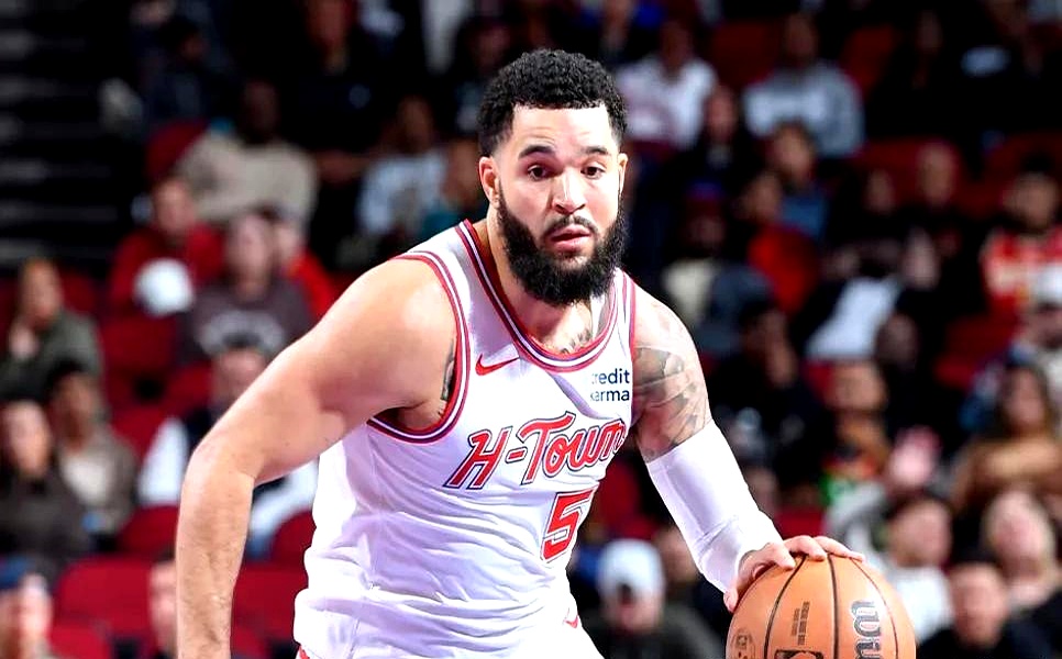 火箭大胜骑士,继续领先西部 火箭大胜骑士,继续领先西部