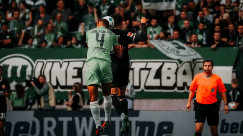 沃尔夫斯堡客场大胜，豪取宝贵三分的简单介绍